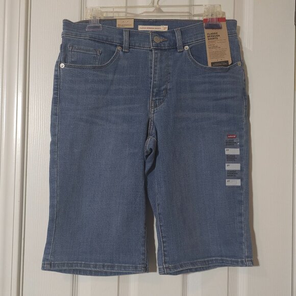 Levi's Pants - Levis Classic Bermuda Jean Shorts - 29x12 - Women NWT